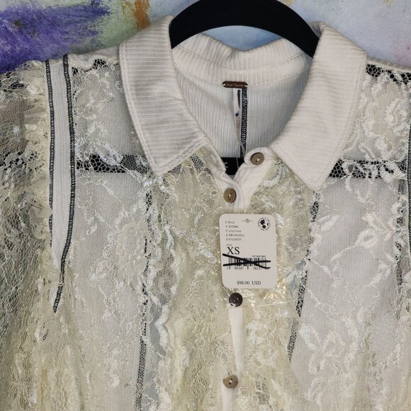 FREE PEOPLE Long Sleeve Lace Blouse with Ruffle Front Button - Picture 2 of 10